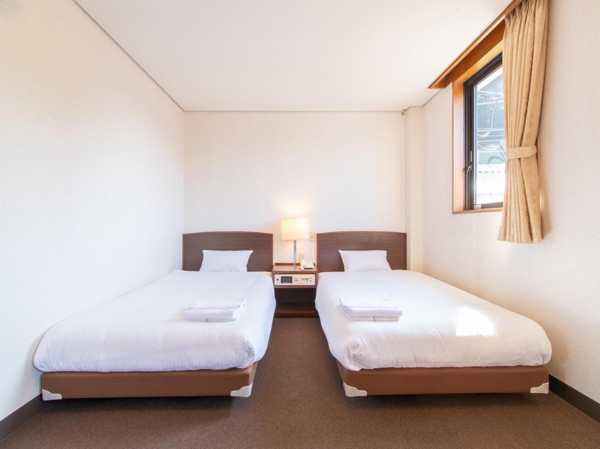 Tabist Business Hotel Fujiya Sasebo Exterior photo